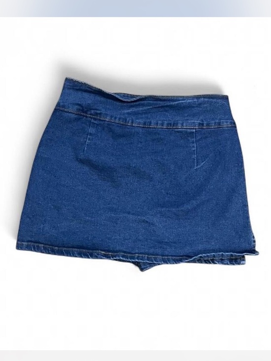 Dresses & Skirts - Casual Blue Denim Mini Skort